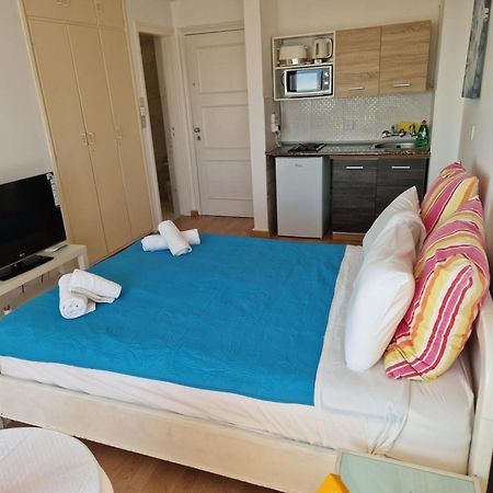 Kolonaki Seaview Apartments ラルナカ 部屋 写真