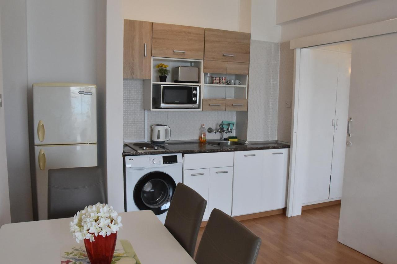 Kolonaki Seaview Apartments ラルナカ エクステリア 写真